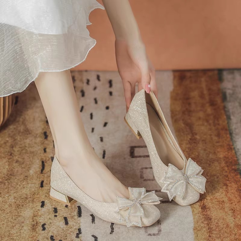 Wedding Shop - Damskie buty ślubne na jesień 2025